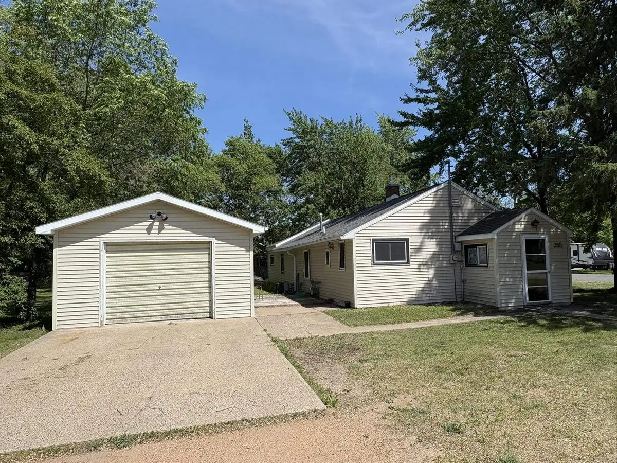 2511 CLIFF STREET, Wisconsin Rapids, WI 54494 - #1