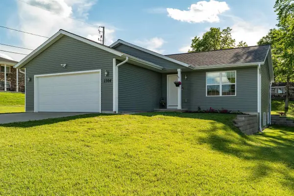 1304 N 2ND AVENUE, Wausau, WI 54401