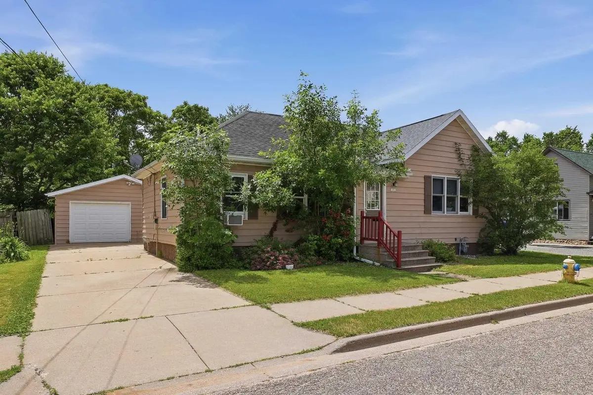 1932 PRAIRIE STREET, Stevens Point, WI 54481 - #1