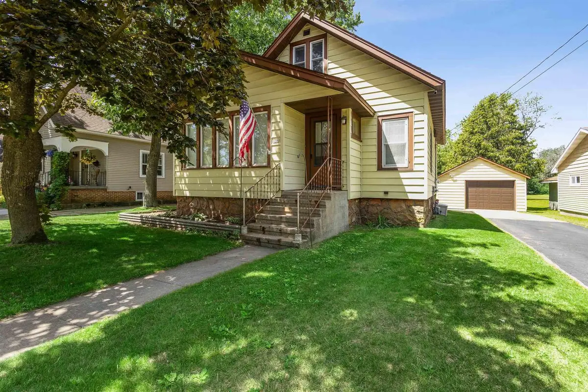 136 SECOND STREET NORTH, Stevens Point, WI 54481 - #1