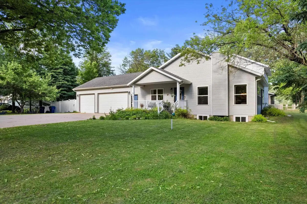 1605 BECHER DRIVE, Wausau, WI 54401 - #1