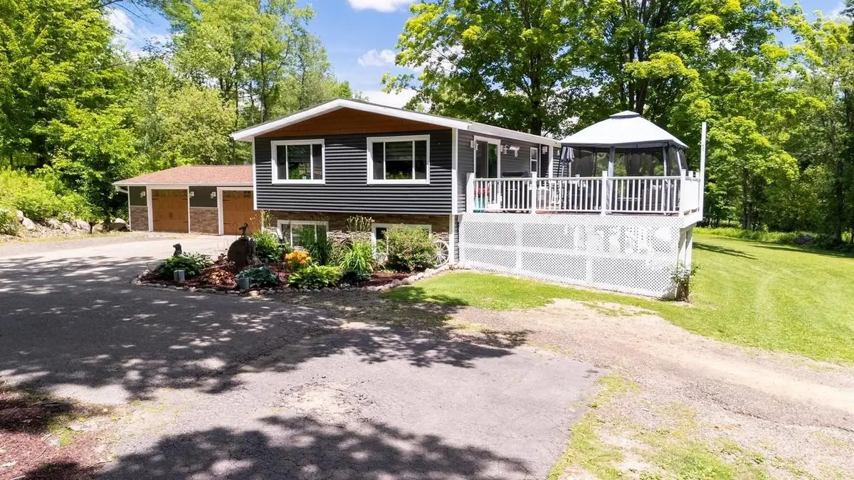 N7826 4TH STREET, Eland, WI 54427 - #1