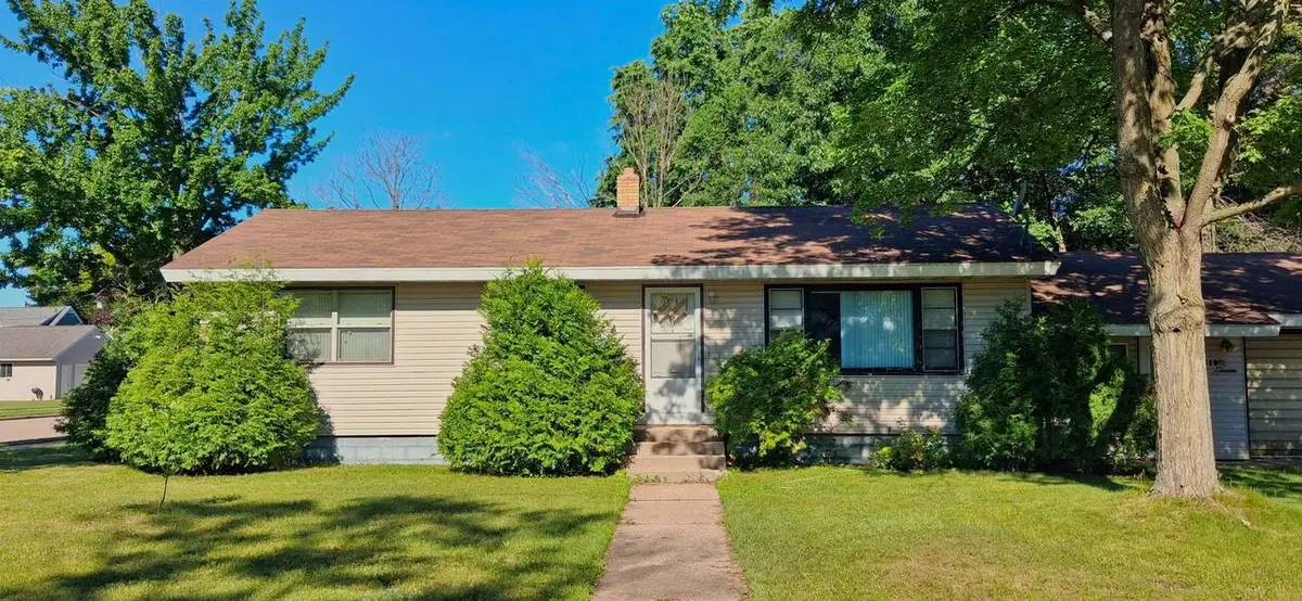 811 17TH STREET NORTH, Wisconsin Rapids, WI 54494 - #1