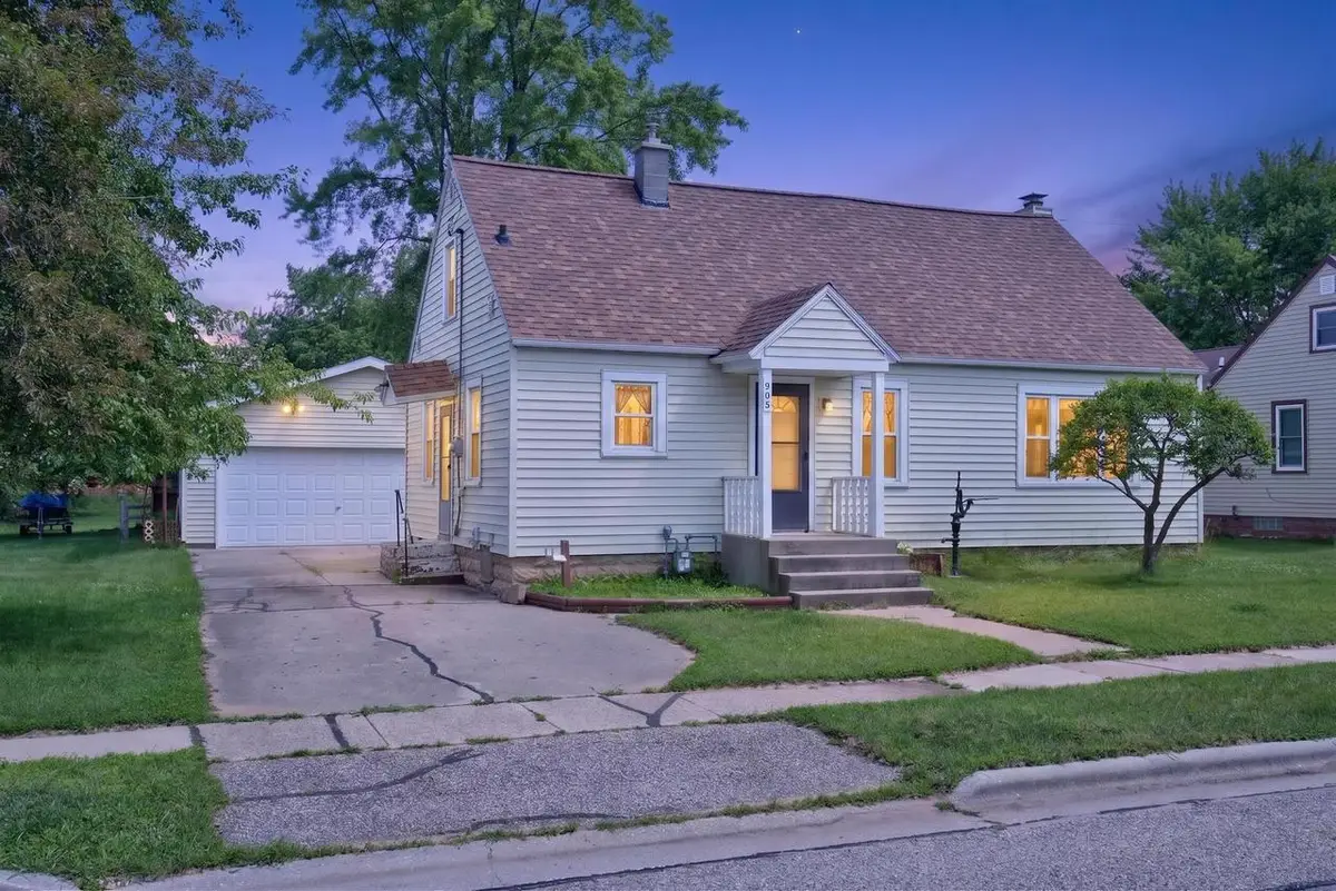 908 W 5TH STREET, Nekoosa, WI 54457 - #1