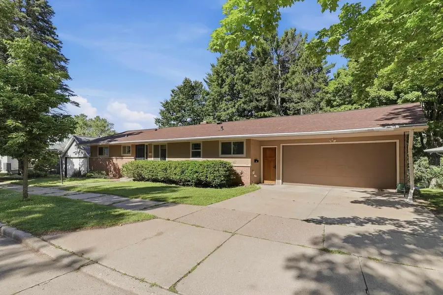 908 S 11TH STREET, Wausau, WI 54403 - #2