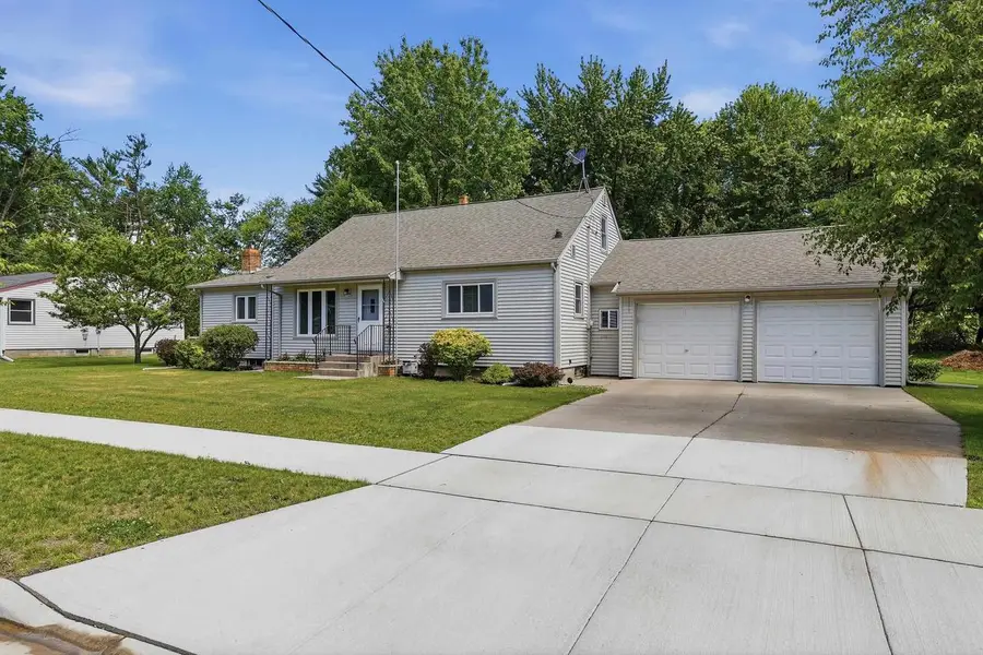 308 WALKER STREET, Stevens Point, WI 54481 - #3