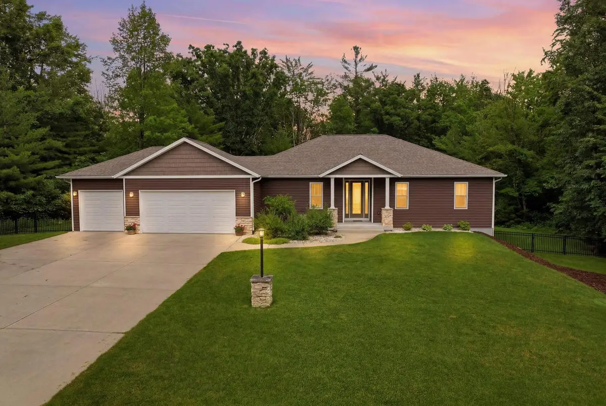 2424 OSPREY RETREAT, Stevens Point, WI 54482 - #1