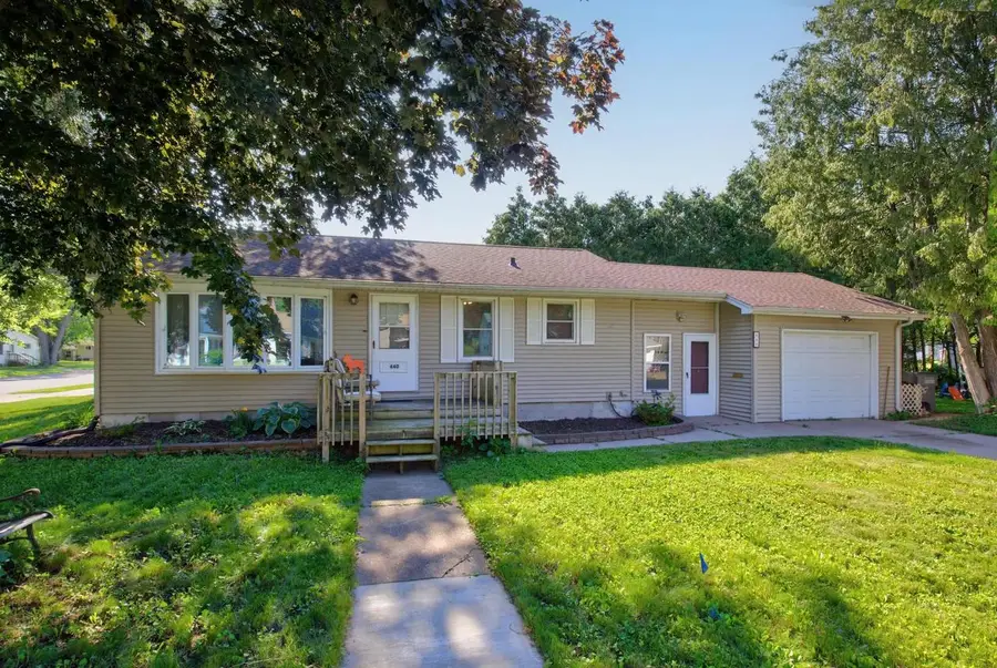 440 18TH AVENUE SOUTH, Wisconsin Rapids, WI 54494 - #2