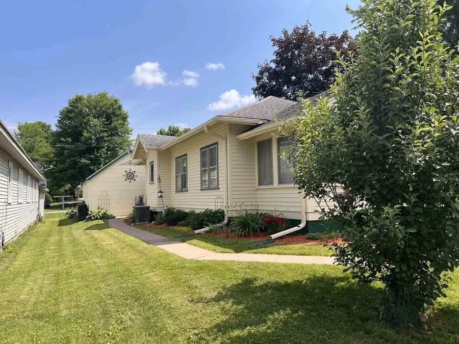204 3RD STREET, Mosinee, WI 54455 - #3