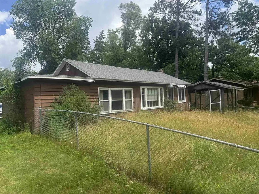 6130 WAZEECHA AVENUE, Wisconsin Rapids, WI 54494 - #2