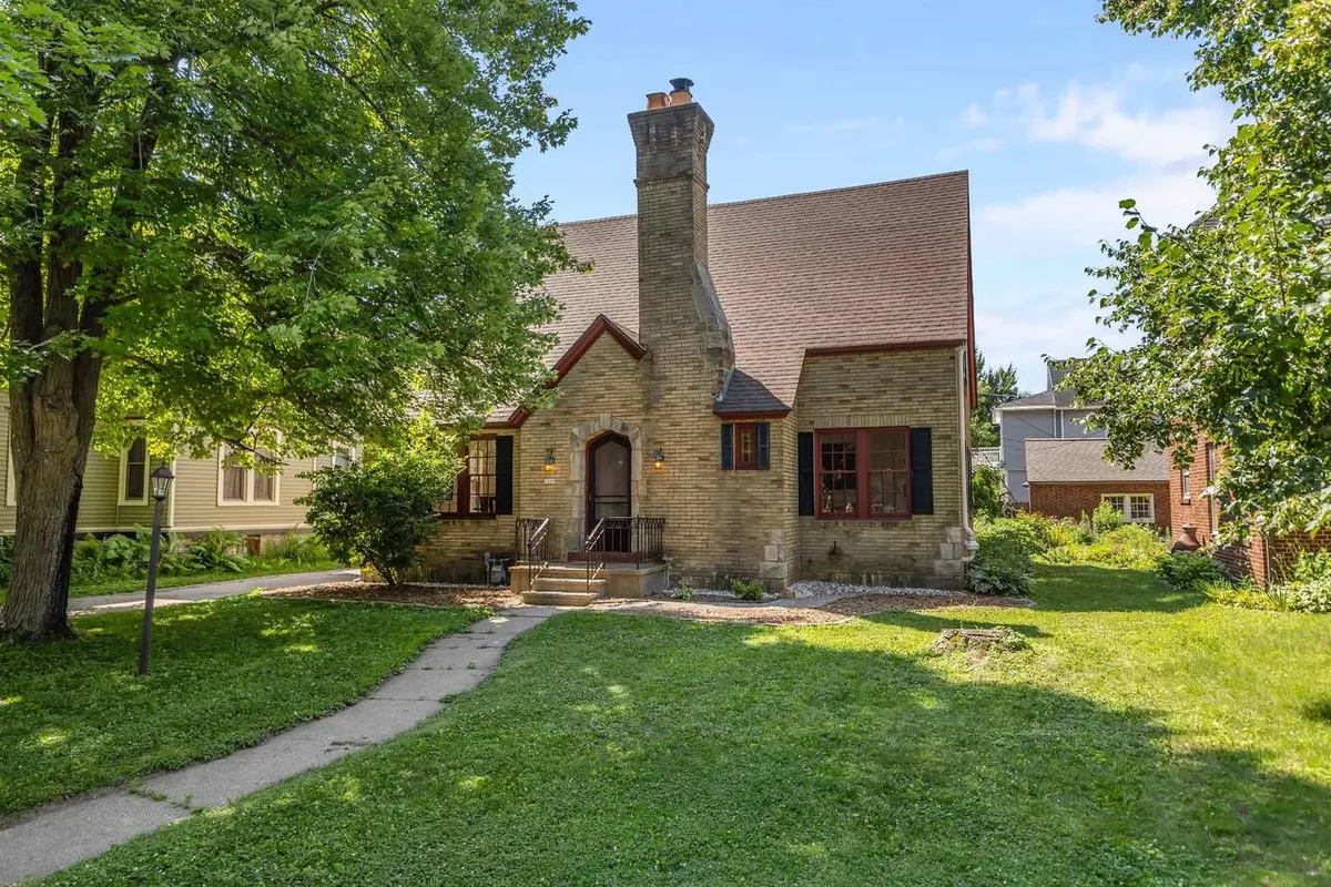 1609 CLARK STREET, Stevens Point, WI 54481 - #1