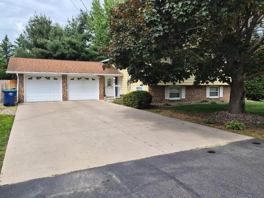 4802 AUGUSTINE AVENUE, Weston, WI 54476 - #3
