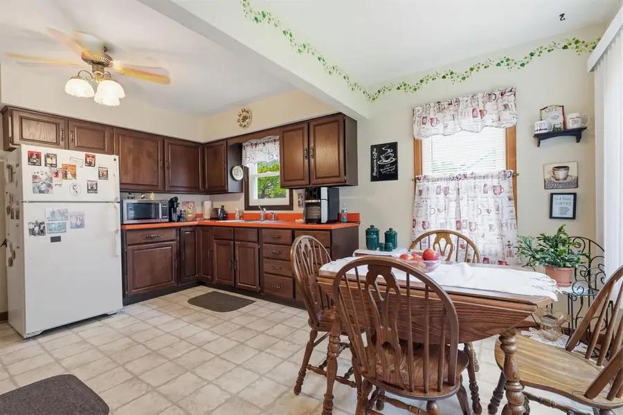 332 S THIRD STREET, Medford, WI 54451 - #3