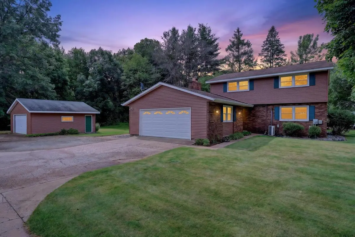2001 GREEN TREE ROAD, Junction City, WI 54443 - #1