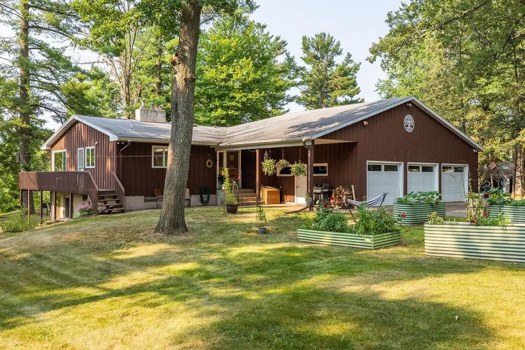 8120 GROVE AVENUE, Wisconsin Rapids, WI 54494 - #1