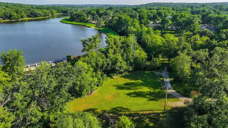 35504 DELMONTE DRIVE, Spring Prairie, WI 53105 - #2