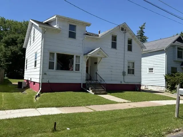 306 W BLODGETT STREET, Marshfield, WI 54449 - #1