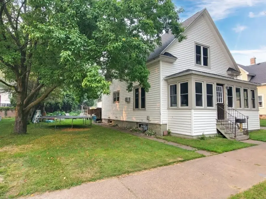 812 E BRIDGE STREET, Wausau, WI 54403 - #2