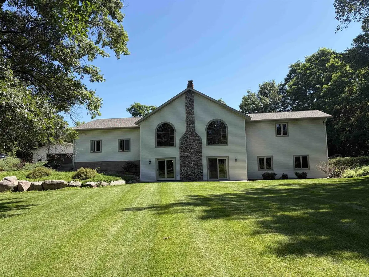 9605 SUMAC CIRCLE, Amherst, WI 54406 - #1