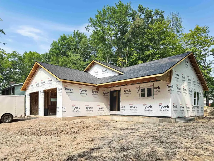 809 S MARYKNOLL AVENUE, Marshfield, WI 54449 - #3