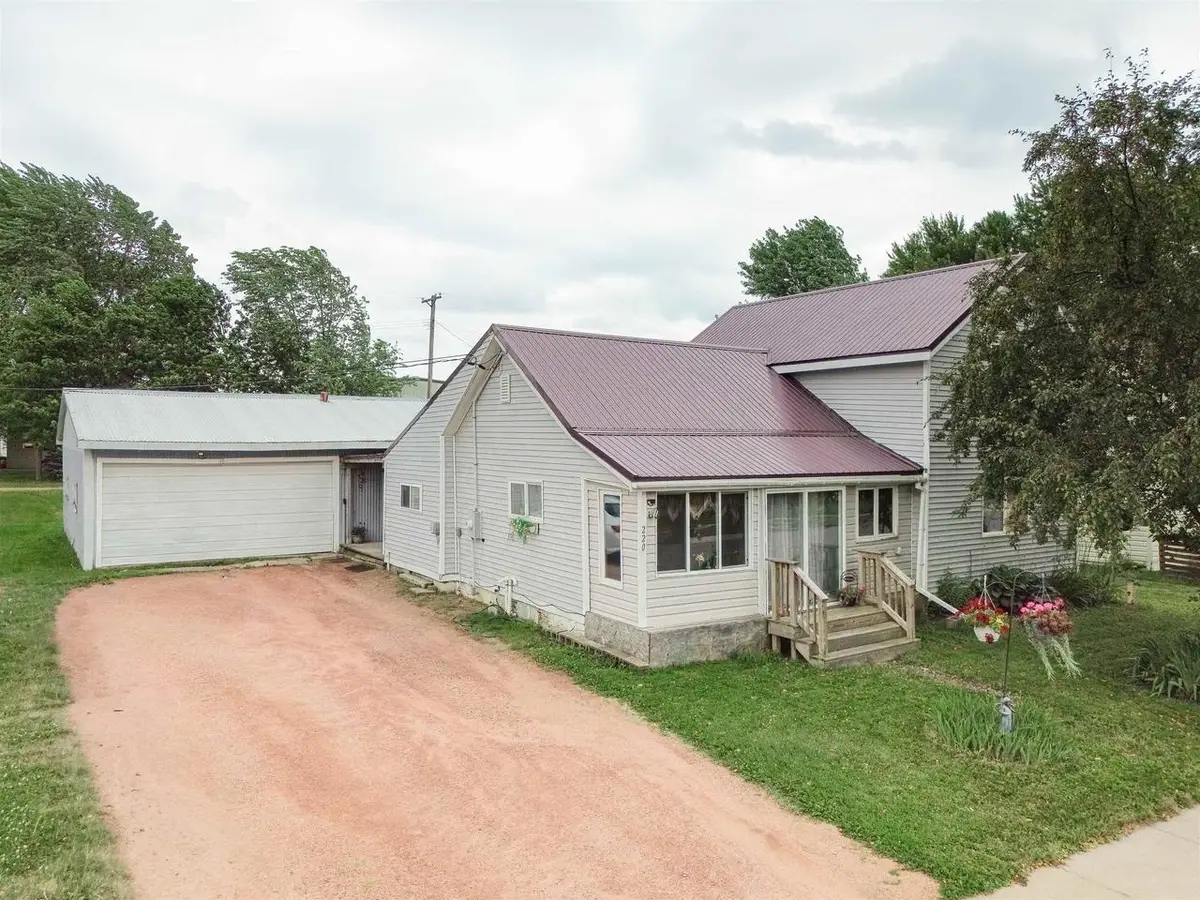 220 S 2ND STREET, Dorchester, WI 54425 - #1