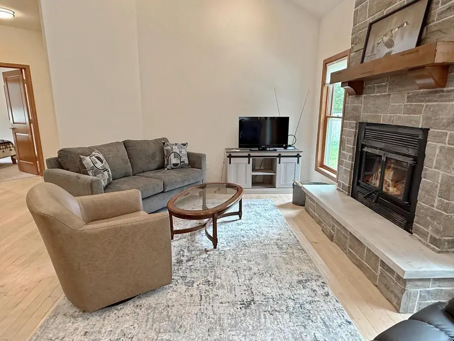 406 W SHERBURN STREET, Eagle River, WI 54521 - #3