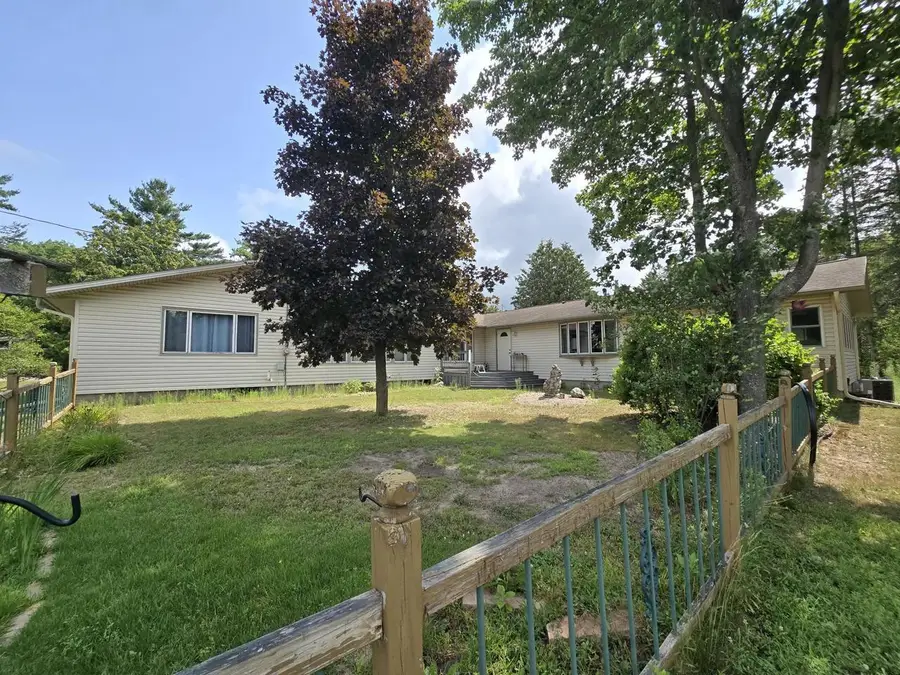 5289 REDDIN ROAD, Wisconsin Rapids, WI 54495 - #3