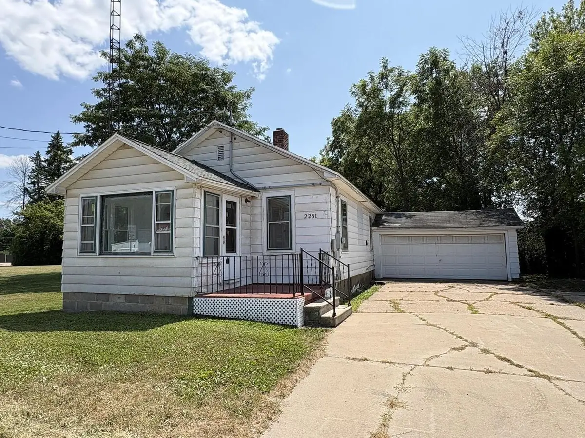 2261 W GRAND AVENUE, Wisconsin Rapids, WI 54495 - #1