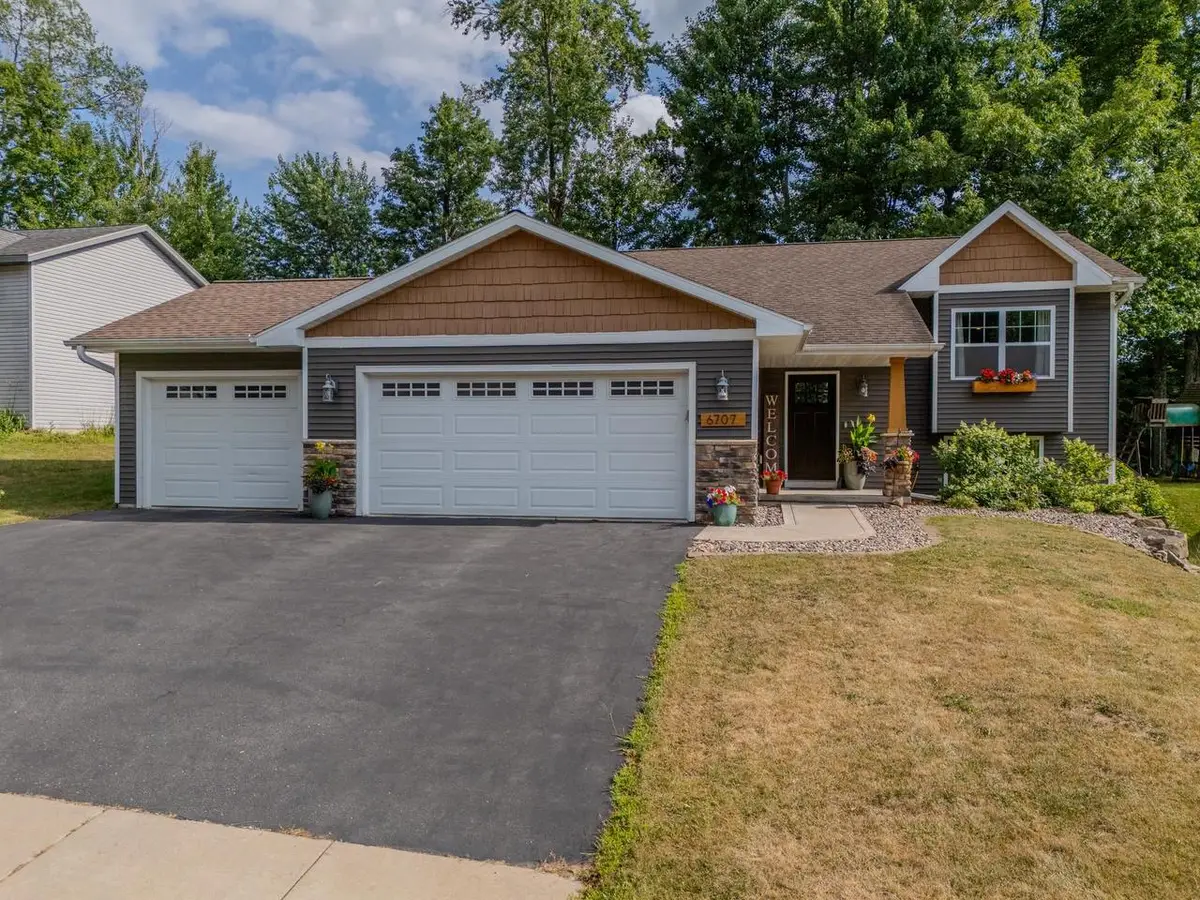 6707 CAVIN DRIVE, Wausau, WI 54401 - #1