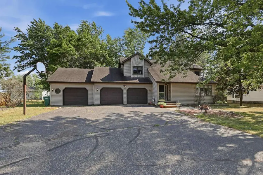 1007 W 3RD STREET, Nekoosa, WI 54457 - #3