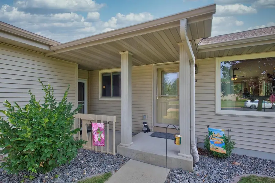 840 FAWN LANE, Port Edwards, WI 54467 - #2