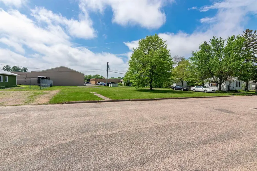 1840 FRANKLIN STREET #1850 Franklin Street, Wisconsin Rapids, WI 54494 - #2