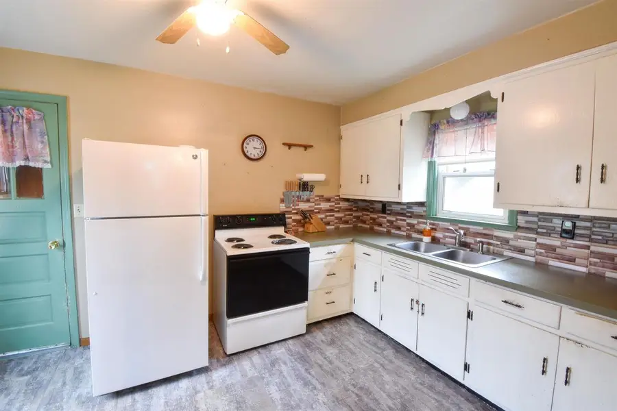 350 PLOVER STREET, Wisconsin Rapids, WI 54494 - #2