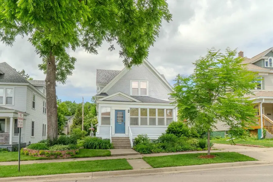 930 WASHINGTON STREET, Wausau, WI 54403 - #3