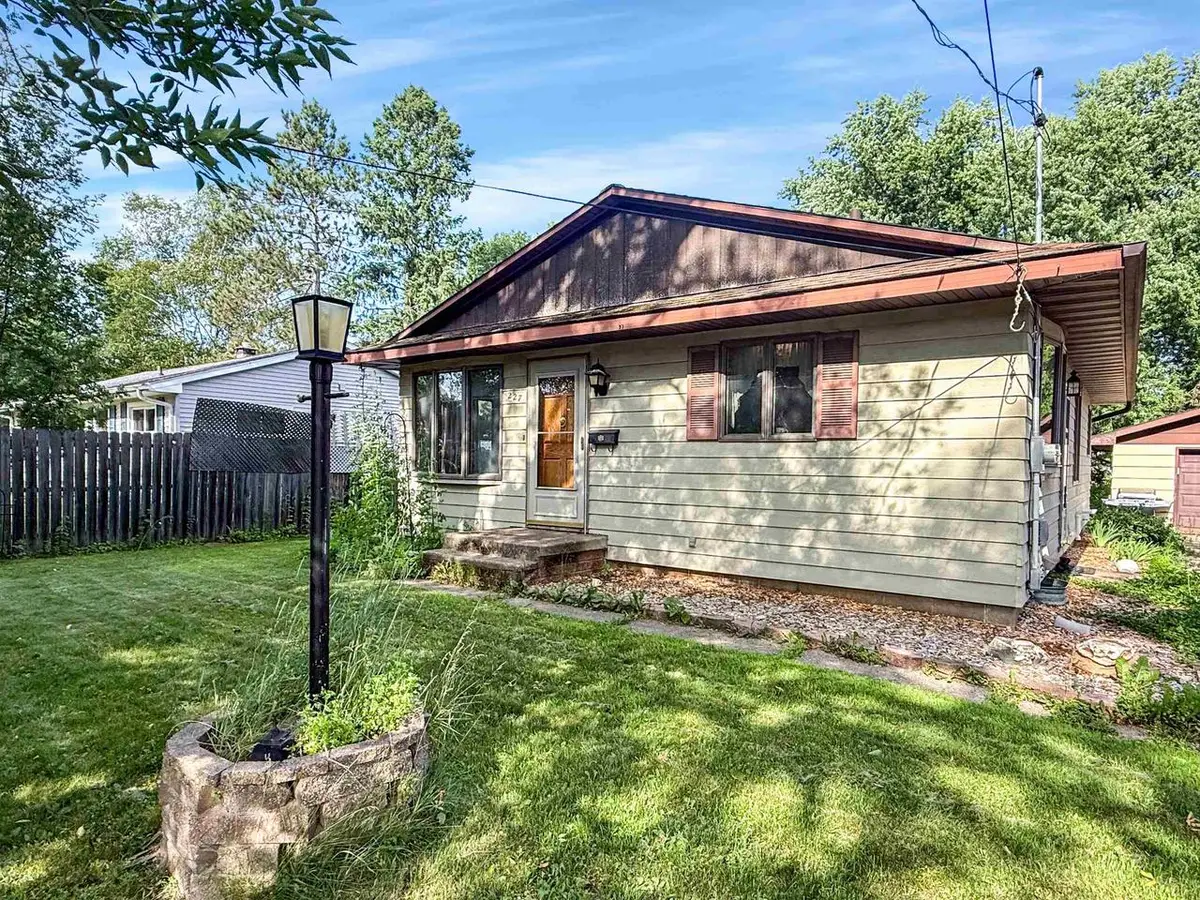227 S VIRGINIA STREET, Antigo, WI 54409 - #1