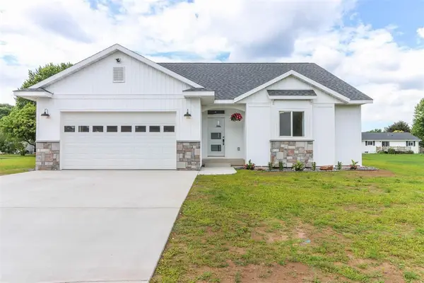 1030 MICHELE COURT, Port Edwards, WI 54469