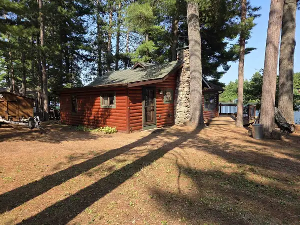 N10376 KNAPINSKI DRIVE, Tomahawk, WI 54487