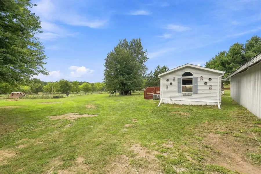 N485 EAST ROAD, Waupaca, WI 54981 - #3
