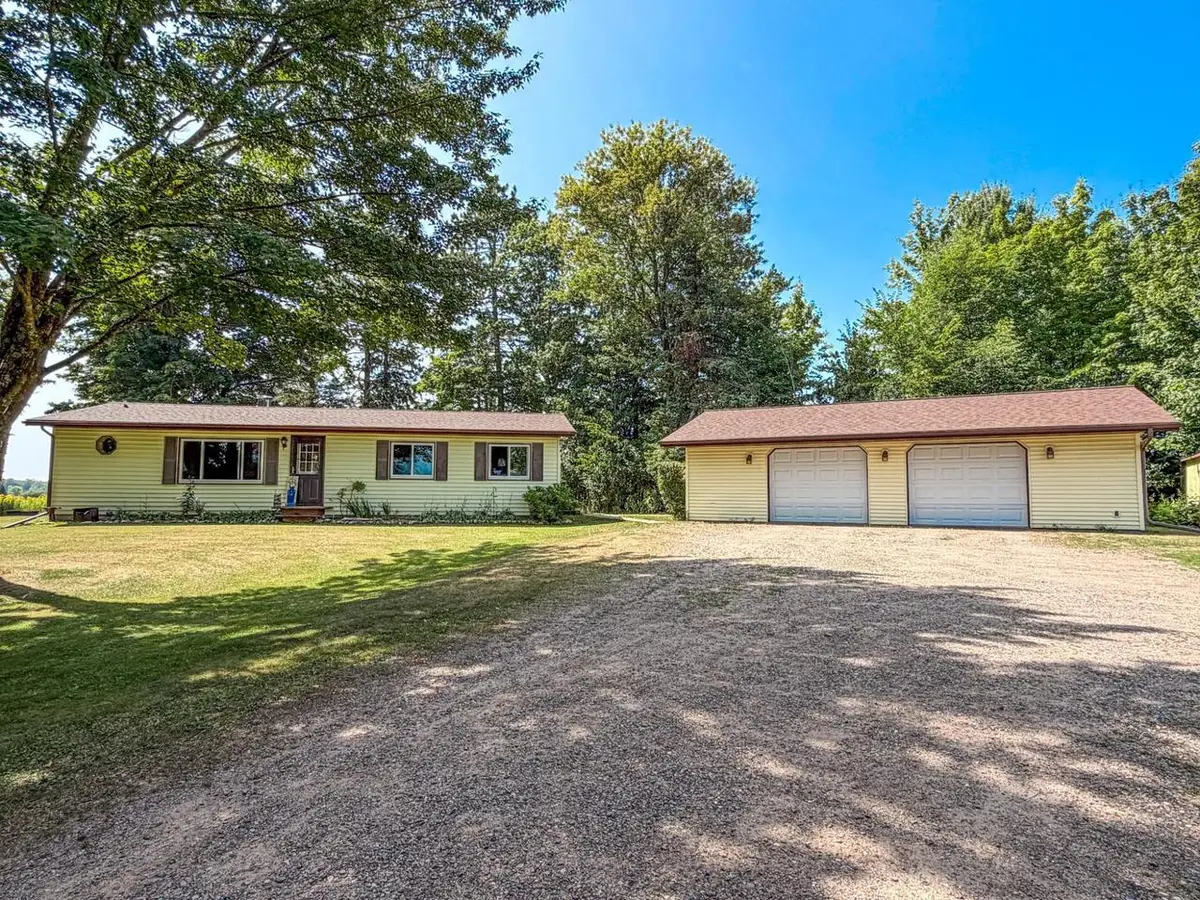 N3979 OXBOW ROAD, Catawba, WI 54516 - #1