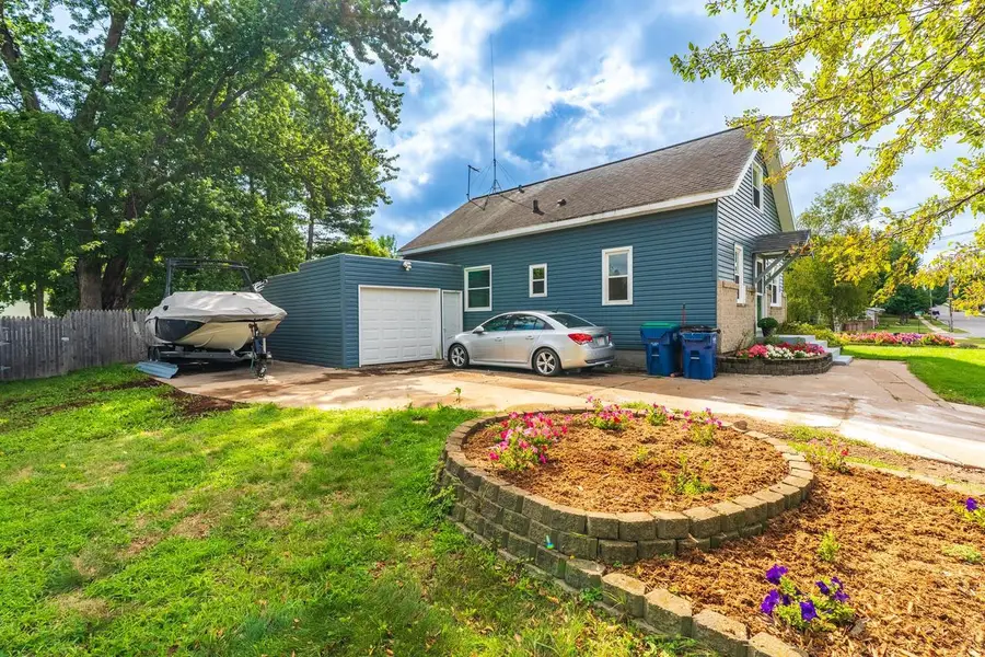 1729 N 3RD AVENUE, Wausau, WI 54401 - #2