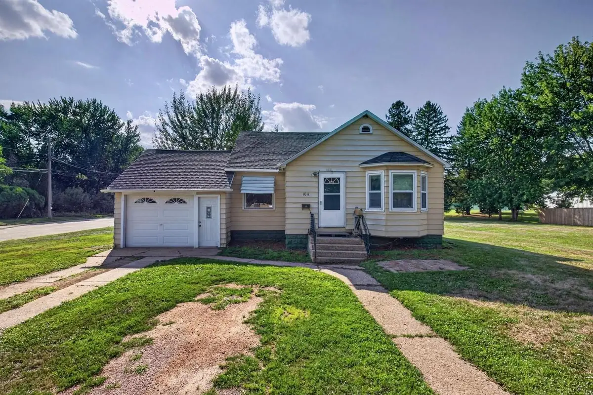 1011 11TH AVENUE NORTH, Wisconsin Rapids, WI 54495 - #1