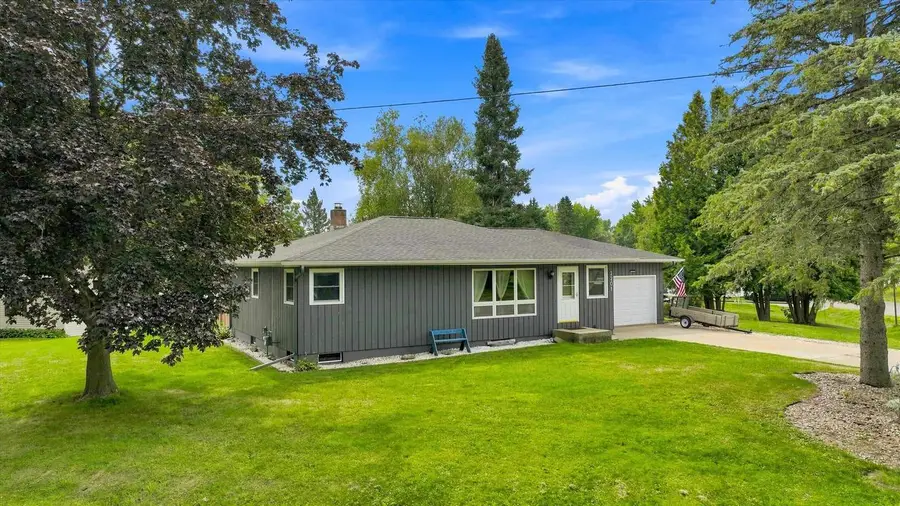 2201 S WALLONNIE DRIVE, Marshfield, WI 54449 - #2