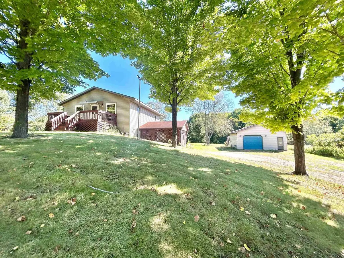 N7401 BROCKMAN LANE, White Lake, WI 54491 - #1