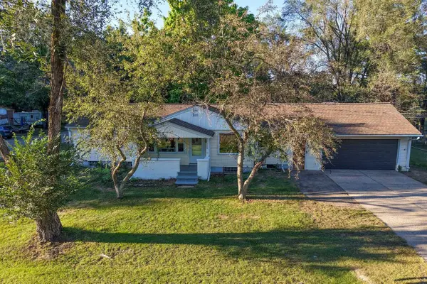 5811 WAZEECHA AVENUE, Wisconsin Rapids, WI 54494