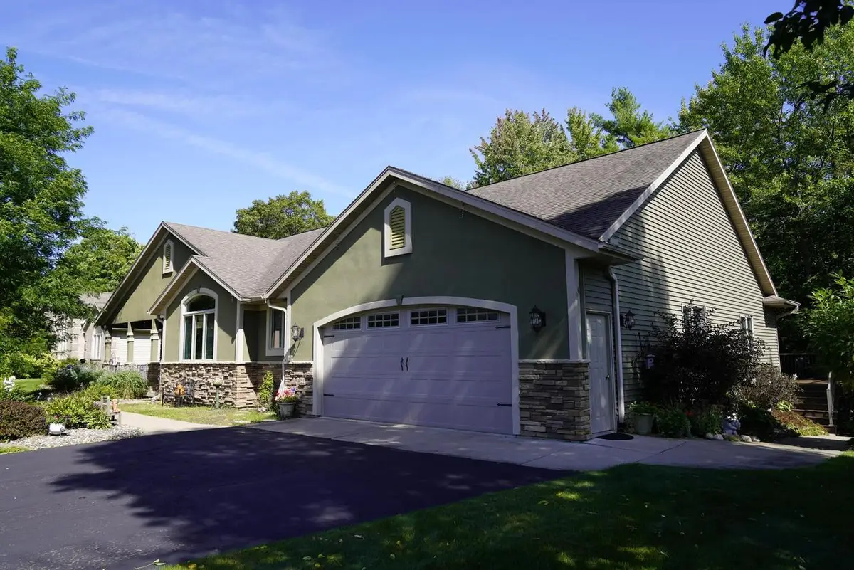 8407 WINDSOR DRIVE, Weston, WI 54476 - #1