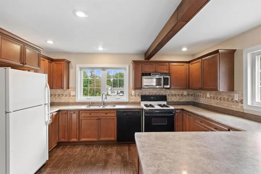 188 POND STREET, Amherst, WI 54406 - #3