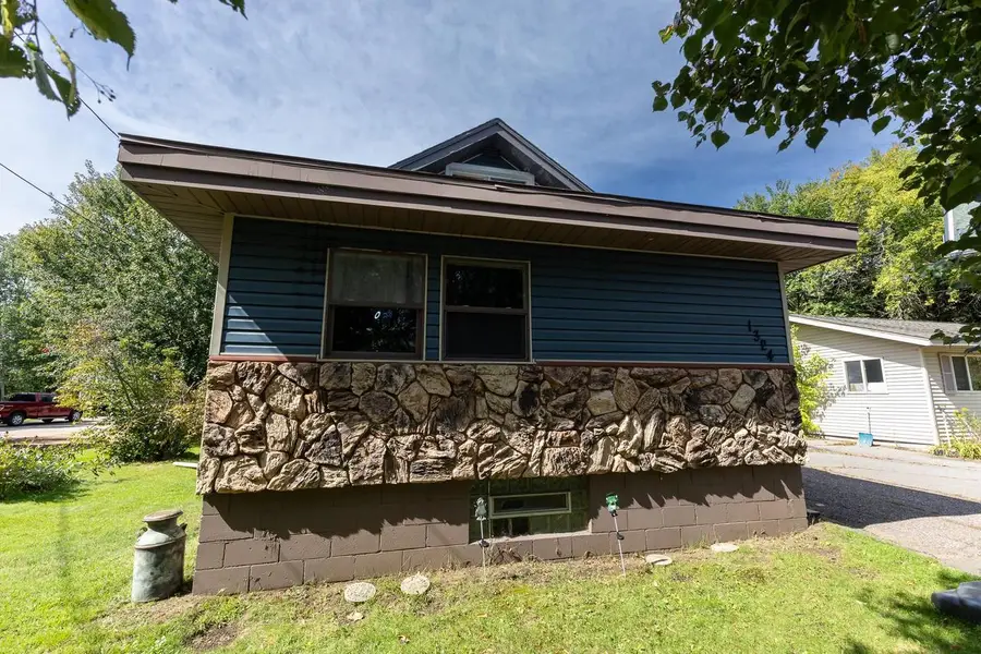 1324 S 3RD AVENUE, Wausau, WI 54401 - #2