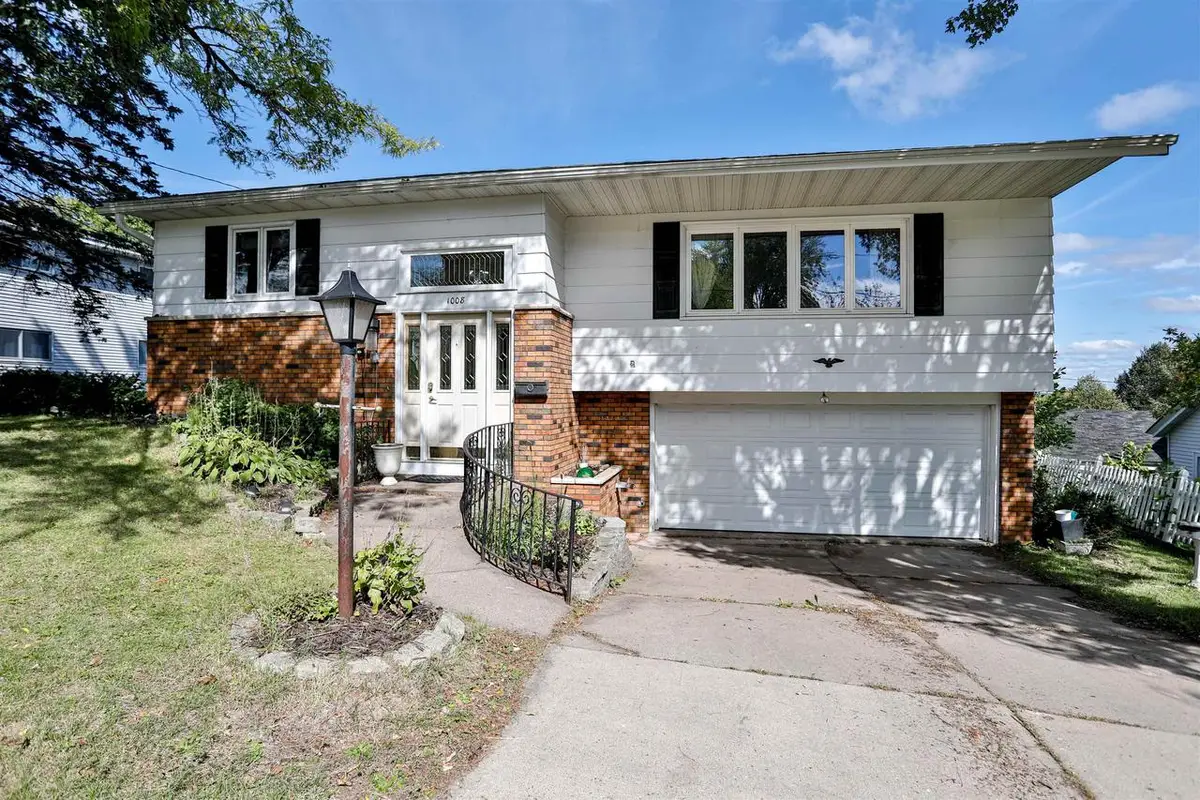1008 ELM STREET, Wausau, WI 54401 - #1