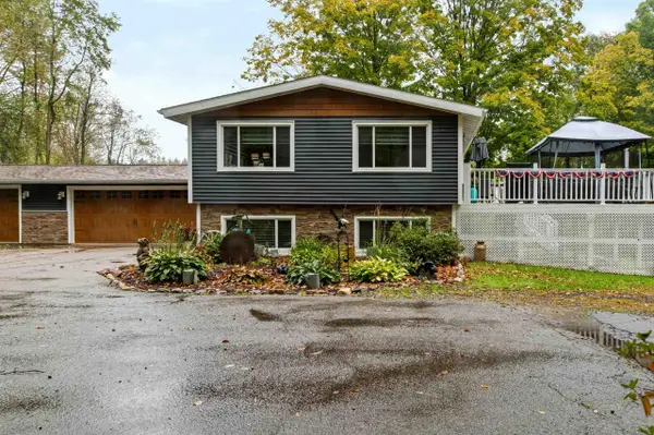 N7826 4TH STREET, Eland, WI 54427