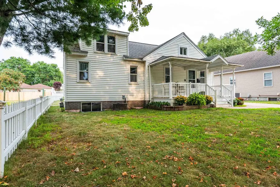 1119 S 13TH AVENUE, Wausau, WI 54401 - #2